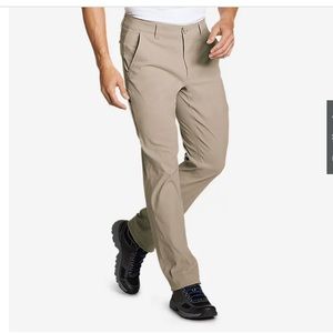Men’s Eddie Bauer Horizon Guide Chino Pant 35x32 in EUC